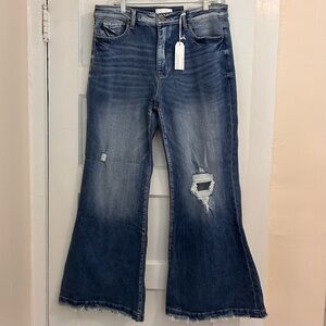 NWT Petra 153 Distressed Flare Jeans Women's Size 14W Medium Wash